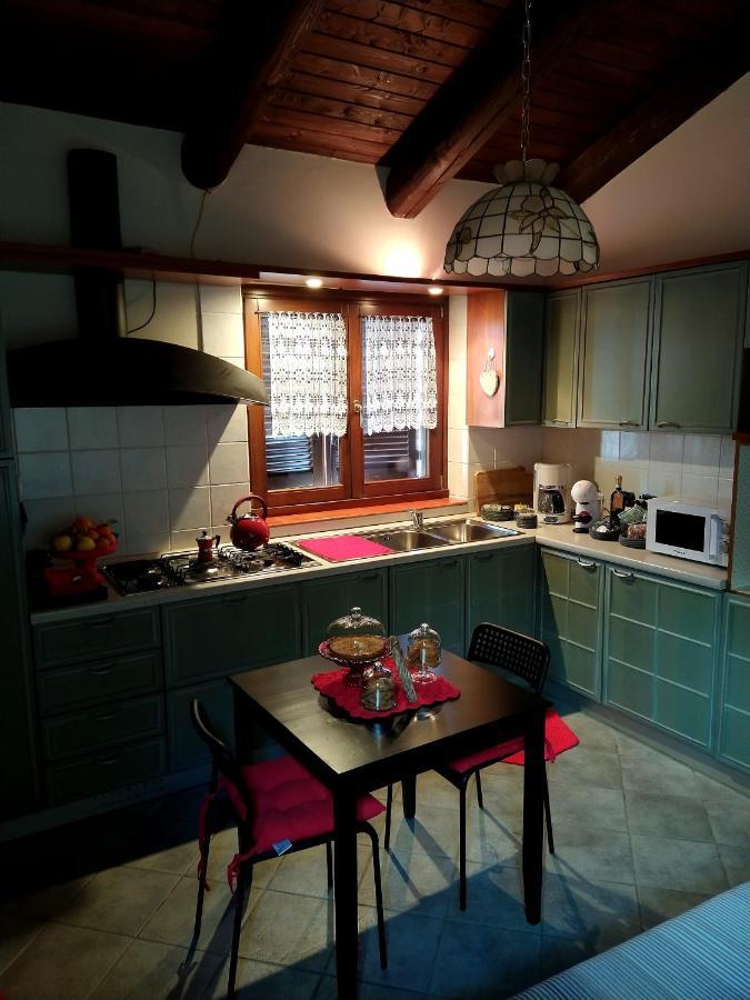 Cascina Roella Hostal Monforte dʼAlba Exterior foto